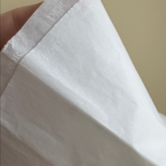 New Dior long wallet size gift box, Dior tissue paper and limited edition card - Picture 11 of 14